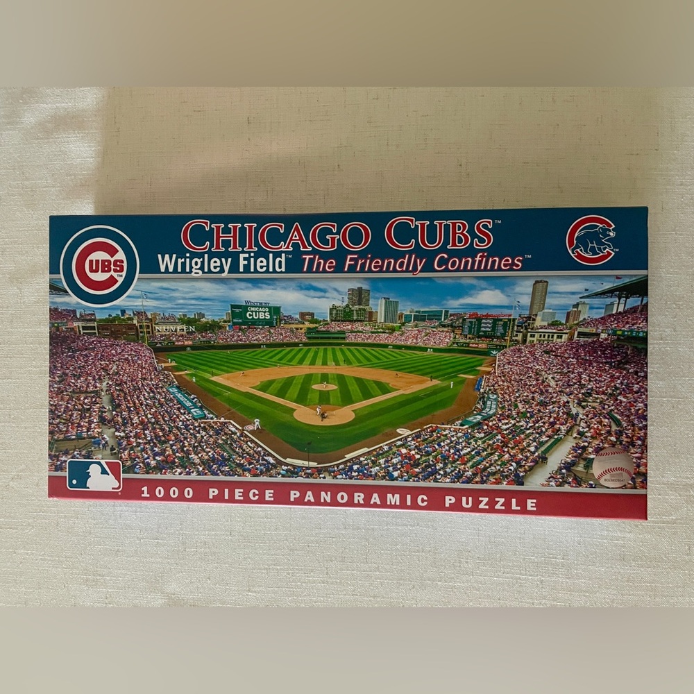 Wrigley Field 1000-Piece Panoramic Puzzle - Blue/Green
